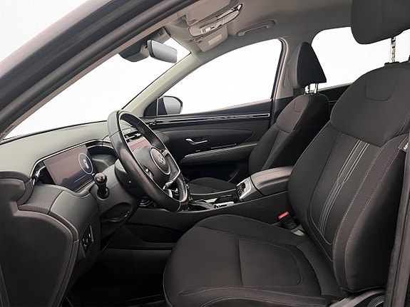 Hyundai Tucson 13 of 30