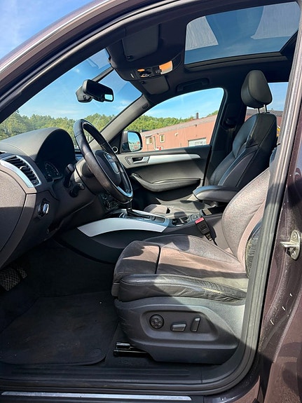 Audi Q5 10 of 17