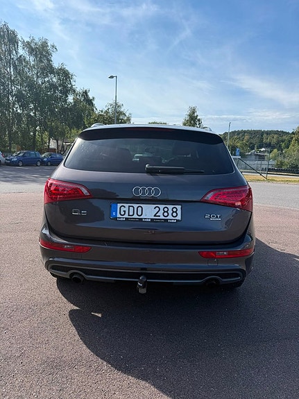 Audi Q5 8 of 17