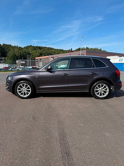 Audi Q5 7 of 17