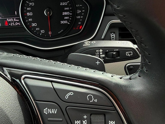 Audi A4 23 of 30
