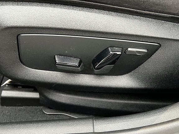 BMW 520d 28 of 30