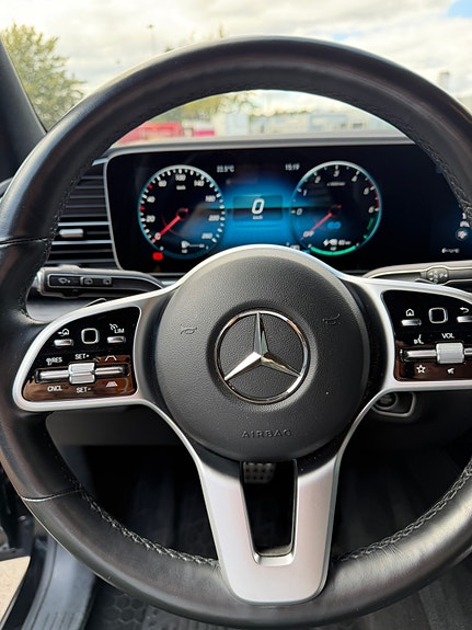 Mercedes-Benz GLE350 de 10 of 14