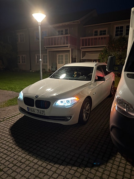 BMW 520d 3 of 10
