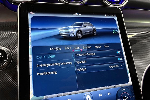 Mercedes-Benz GLC300 de 26 of 29
