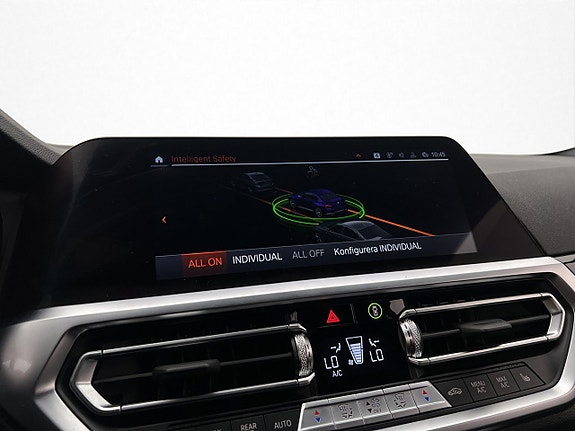 BMW M240i 29 of 30