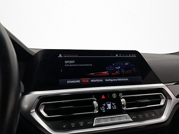 BMW M240i 27 of 30