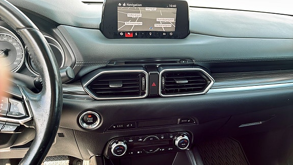 Mazda CX-5 9 of 16
