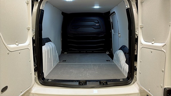 Volkswagen Caddy 12 of 13