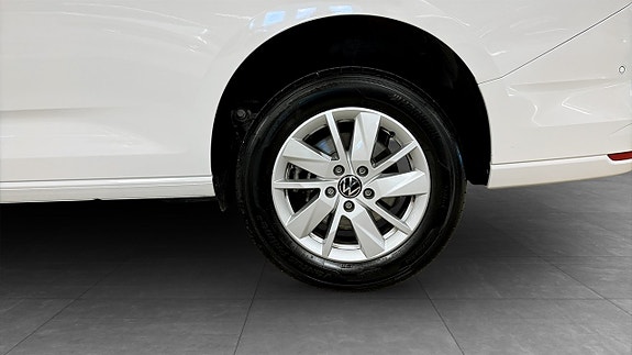 Volkswagen Caddy 6 of 13