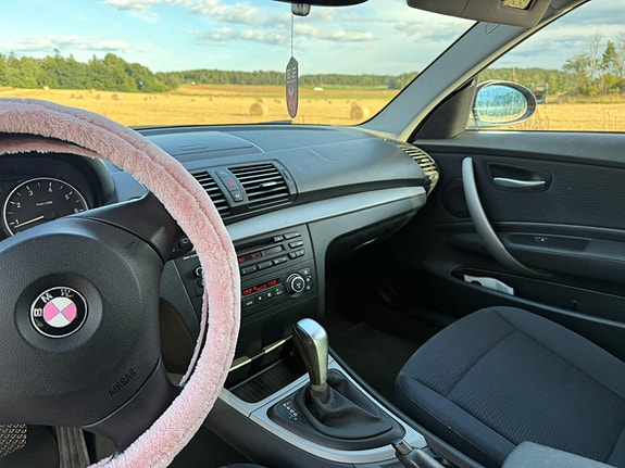 BMW 118i 6 of 7