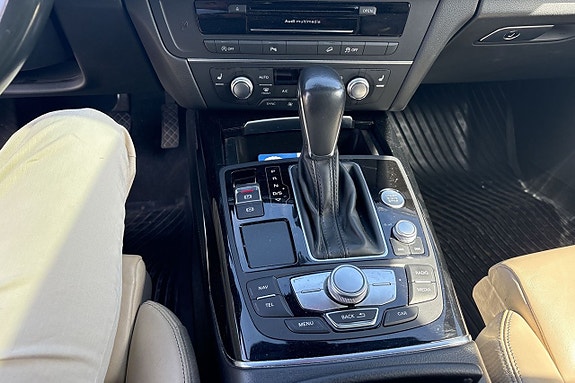 Audi A6 allroad 17 of 25