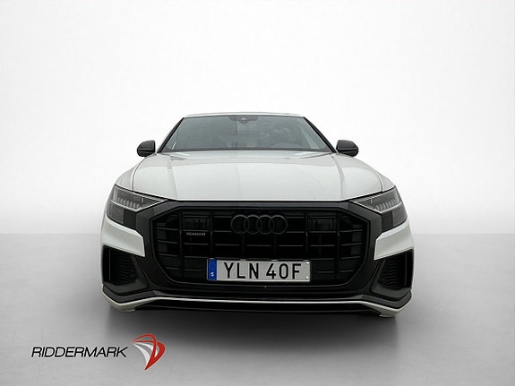 Audi Q8 2 of 30