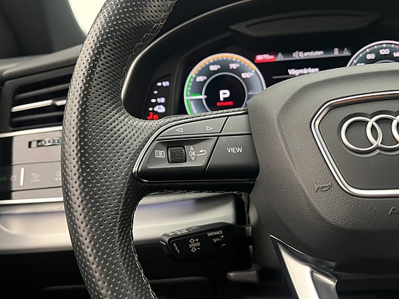 Audi Q8 19 of 30