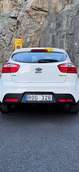 Kia Rio 5 of 5