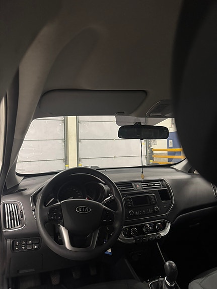 Kia Rio 3 of 5