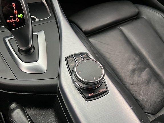 BMW 118i 20 of 29