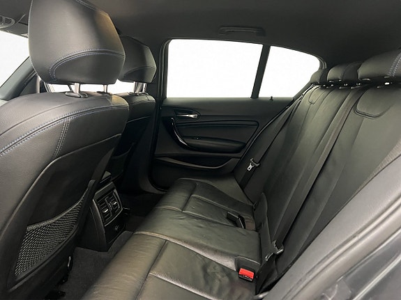BMW 118i 24 of 29