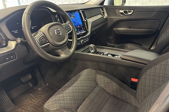 Volvo XC60 10 of 20