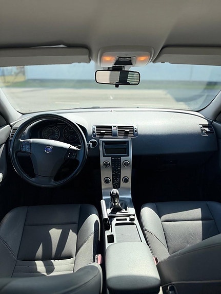 Volvo V50 9 of 9