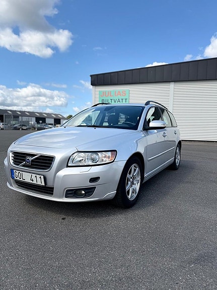 Volvo V50