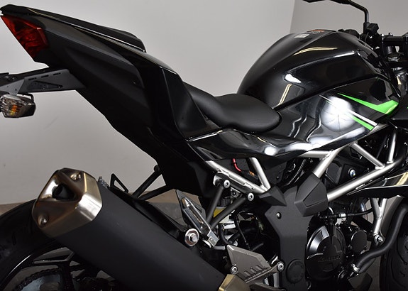 Kawasaki Z125 SPORT PACK 15 of 19