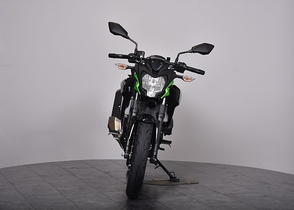 Kawasaki Z125 SPORT PACK 2 of 19