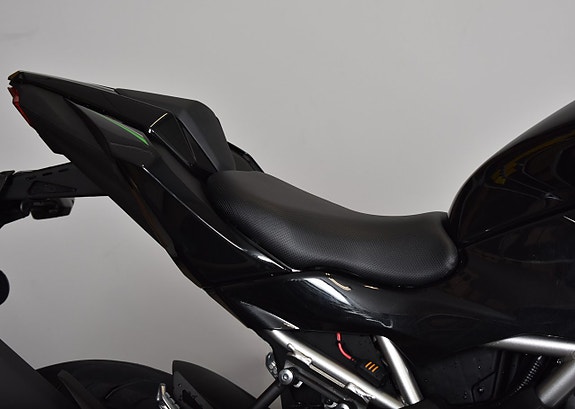 Kawasaki Z125 SPORT PACK 14 of 19