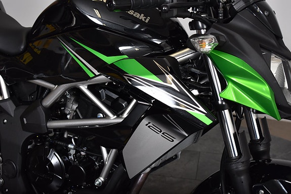 Kawasaki Z125 SPORT PACK 13 of 19