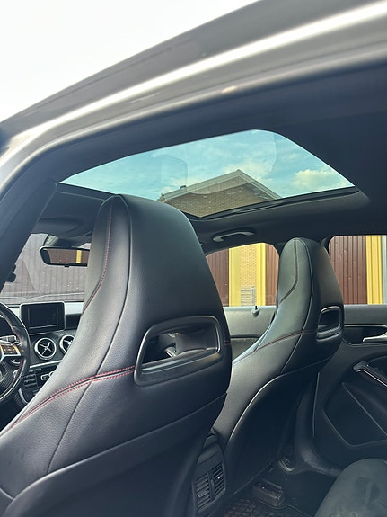 Mercedes-Benz A200 8 of 9