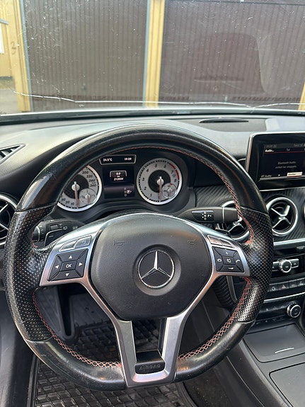 Mercedes-Benz A200 6 of 9