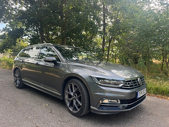 Volkswagen Passat 6 of 11