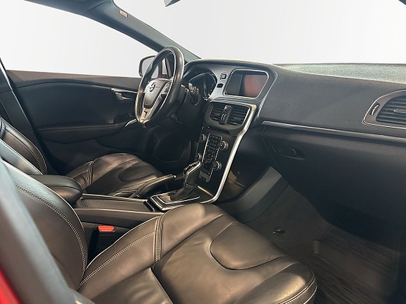Volvo V40 9 of 10