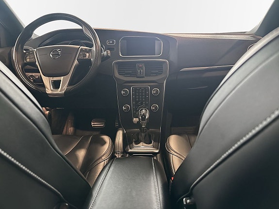 Volvo V40 10 of 10