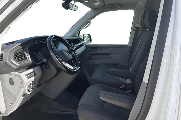 Volkswagen Transporter 13 of 22