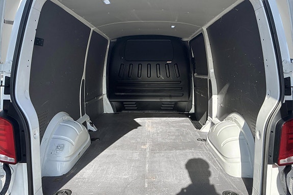 Volkswagen Transporter 17 of 22