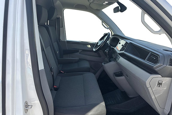 Volkswagen Transporter 14 of 22