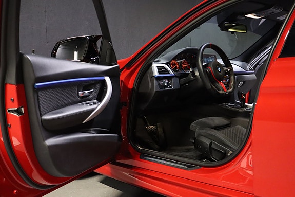 BMW 340i 11 of 28