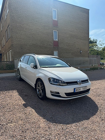 Volkswagen Golf VII 3 of 8