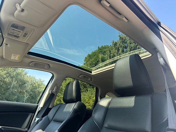 Honda CR-V 24 of 30