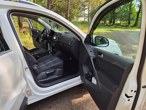 Volkswagen Tiguan 14 of 20