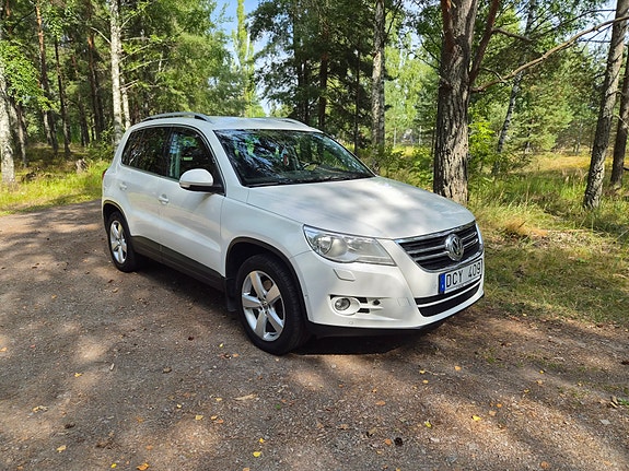 Volkswagen Tiguan 2 of 20