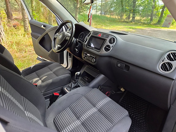 Volkswagen Tiguan 16 of 20