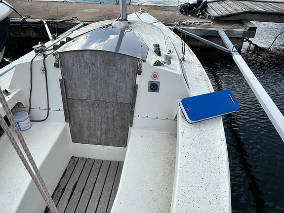 Helmsman 20 bortskänktes 7 of 8