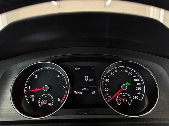 Volkswagen Golf I 14 of 24