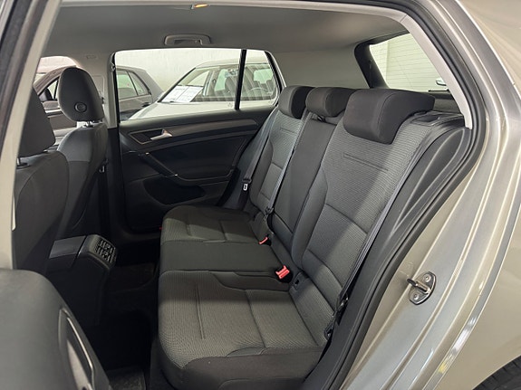 Volkswagen Golf I 20 of 24