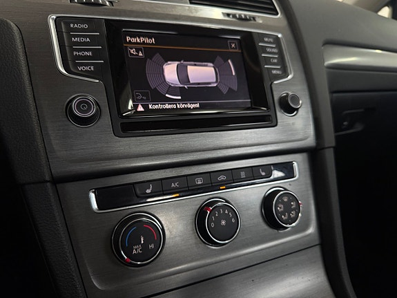 Volkswagen Golf I 17 of 24