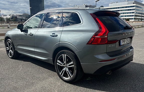 Volvo XC60 4 of 30