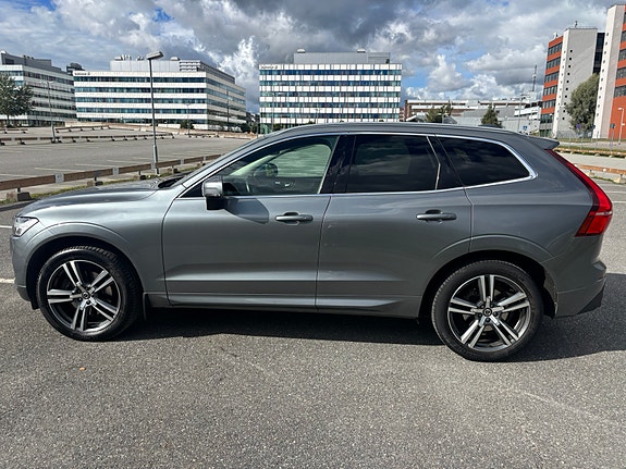 Volvo XC60 3 of 30