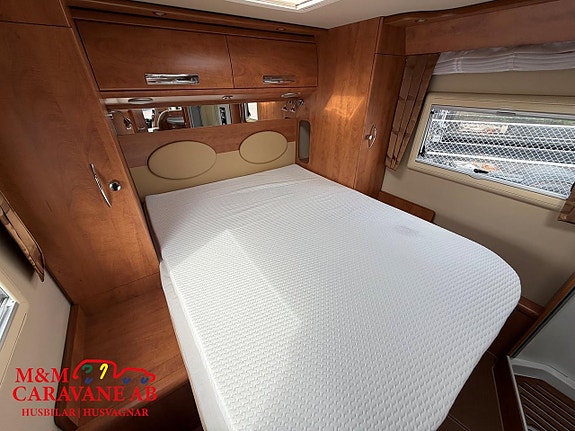 Carthago CHIC E-LINE I 51 Queenbed Solcell / AC / Drag / Inverter / 16 of 24